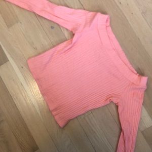 Cropped off the shoulder long sleeve tee